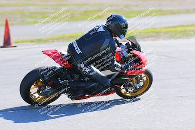 media/Jan-20-2023-Fastrack Riders (Fri) [[f2ad32aba3]]/Level 2/session 3 turn 9/